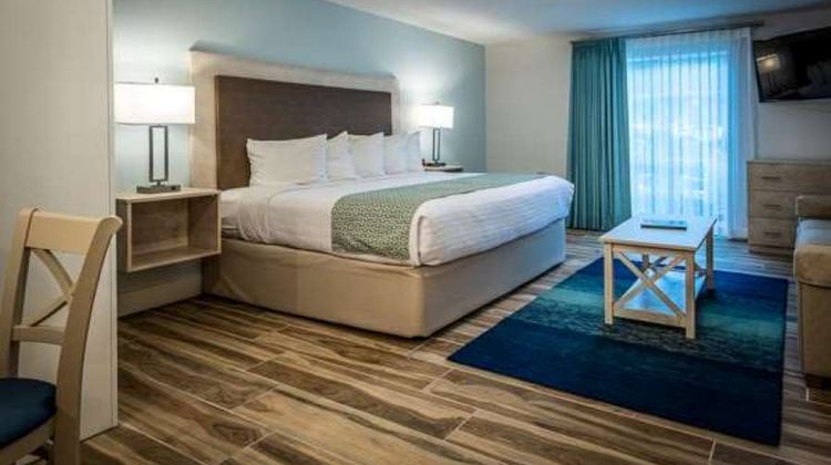 Palmera Inn and Suites Suite