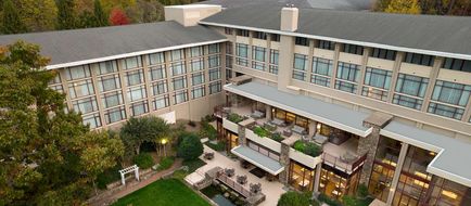 Emory Conference Center Hotel Exterior