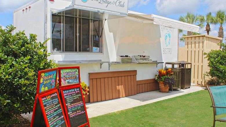 <b>The Lodge & Club at Ponte Vedra Beach Restaurant</b>. Images powered by <a href="https://iceportal.shijigroup.com/" title="IcePortal" target="_blank">IcePortal</a>.