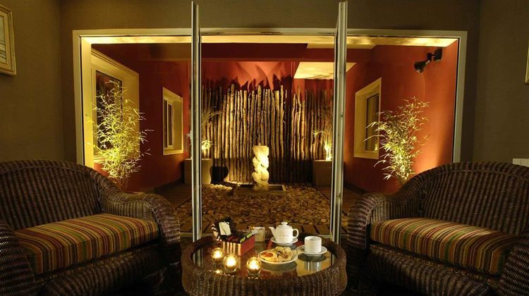 Lennox Hotel Room