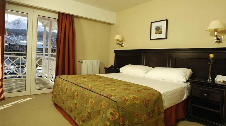 <b>Lennox Hotel Room</b>. Images powered by <a href="https://iceportal.shijigroup.com/" title="IcePortal" target="_blank">IcePortal</a>.