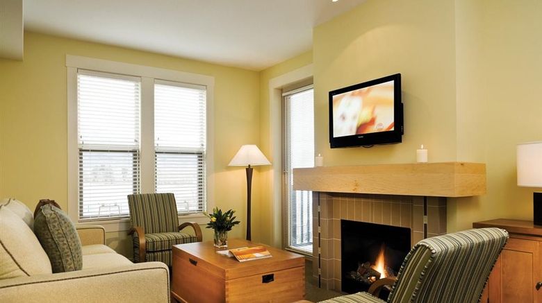 <b>Walnut Beach Resort Room</b>. Images powered by <a href="https://iceportal.shijigroup.com/" title="IcePortal" target="_blank">IcePortal</a>.