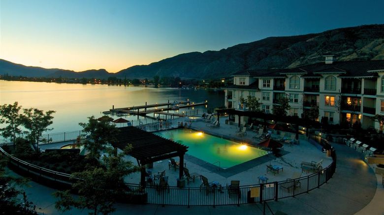 <b>Walnut Beach Resort Pool</b>. Images powered by <a href="https://iceportal.shijigroup.com/" title="IcePortal" target="_blank">IcePortal</a>.