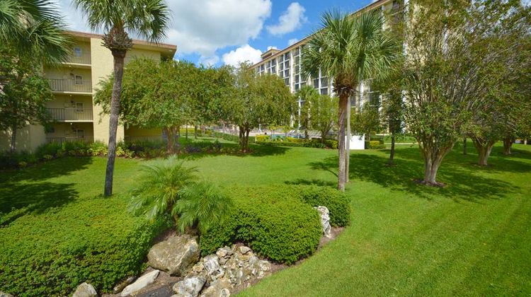Rosen Inn Exterior