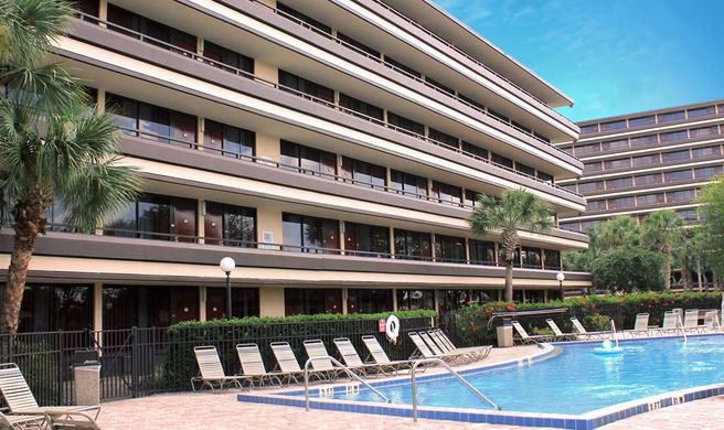 Rosen Inn at Pointe Orlando Exterior