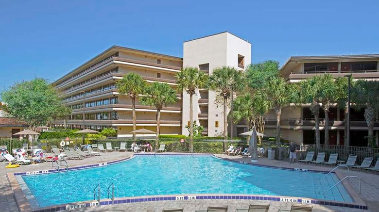<b>Rosen Inn at Pointe Orlando Pool</b>. Images powered by <a href="https://iceportal.shijigroup.com/" title="IcePortal" target="_blank">IcePortal</a>.
