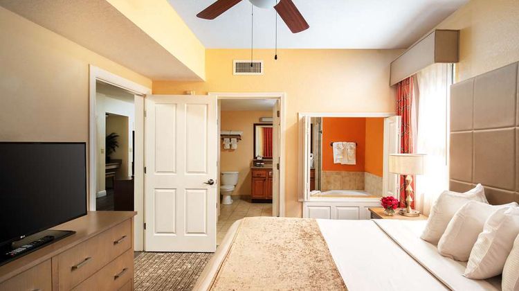 Floridays Resort Orlando Room