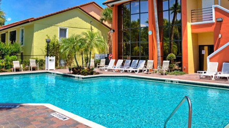 <b>Legacy Vacation Club Lake Buena Vista Pool</b>. Images powered by <a href="https://iceportal.shijigroup.com/" title="IcePortal" target="_blank">IcePortal</a>.