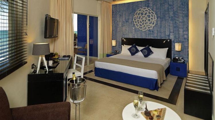 Ocean Maya Royale Room