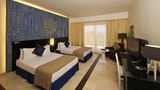 <b>Ocean Maya Royale Room</b>. Images powered by <a href="https://iceportal.shijigroup.com/" title="IcePortal" target="_blank">IcePortal</a>.