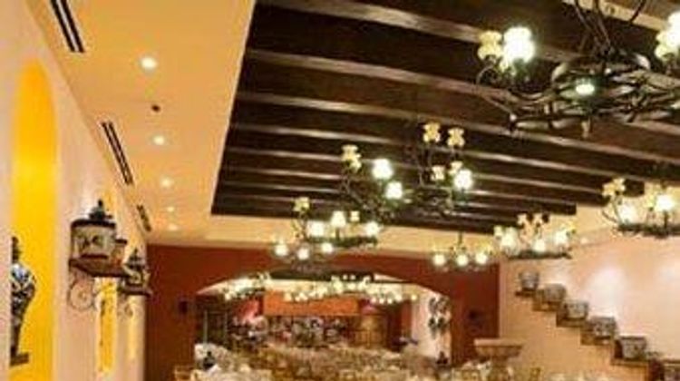 Ocean Coral & Turquesa Restaurant