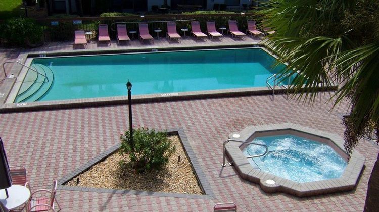 The Seasons Pool