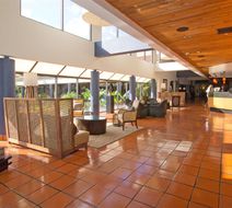 Shula's Hotel Lobby