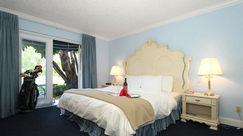 <b>Grand Palms Hotel-Spa & Golf Resort Room</b>. Images powered by <a href="https://iceportal.shijigroup.com/" title="IcePortal" target="_blank">IcePortal</a>.