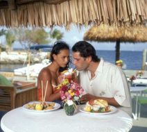 Mariners Club Key Largo Restaurant