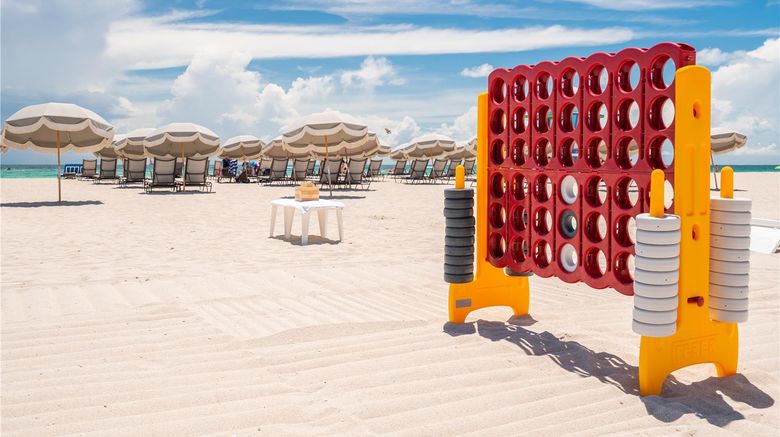 <b>South Beach Hotel Beach</b>. Images powered by <a href="https://iceportal.shijigroup.com/" title="IcePortal" target="_blank">IcePortal</a>.