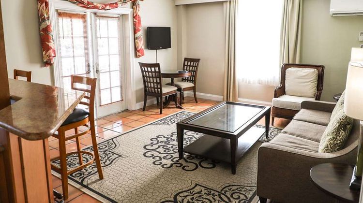 Riverside Hotel Suite