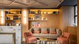 Room Mate Hotel Leo Lobby