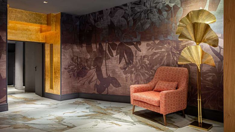 <b>Room Mate Hotel Leo Lobby</b>. Images powered by <a href="https://iceportal.shijigroup.com/" title="IcePortal" target="_blank">IcePortal</a>.