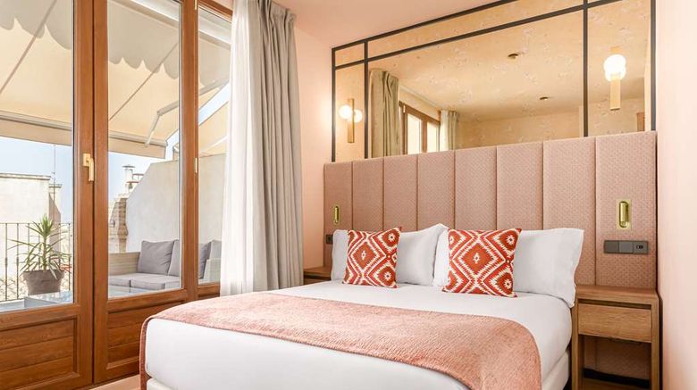 <b>Room Mate Hotel Leo Other</b>. Images powered by <a href="https://iceportal.shijigroup.com/" title="IcePortal" target="_blank">IcePortal</a>.