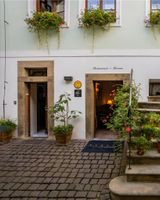 Golden Well Hotel