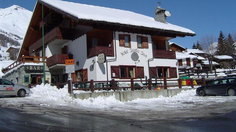 <b>Hotel Santa San Exterior</b>. Images powered by <a href="https://iceportal.shijigroup.com/" title="IcePortal" target="_blank">IcePortal</a>.