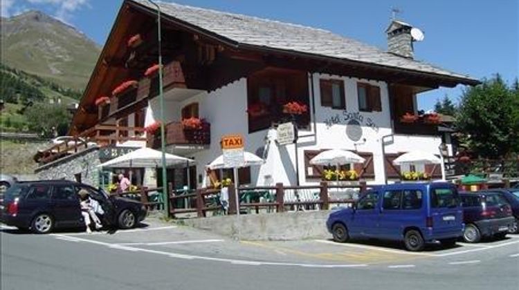 Hotel Santa San Exterior
