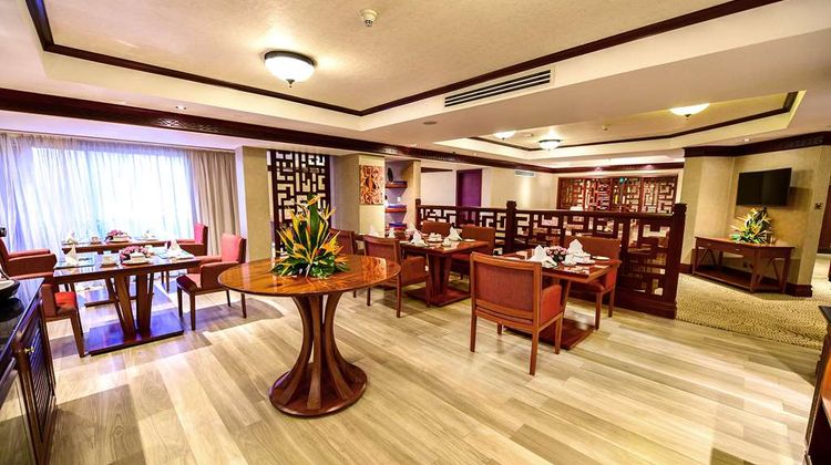 Kampala Serena Hotel Restaurant