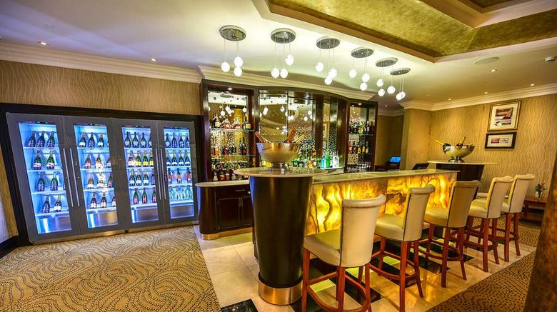 <b>Kampala Serena Hotel Restaurant</b>. Images powered by <a href="https://iceportal.shijigroup.com/" title="IcePortal" target="_blank">IcePortal</a>.