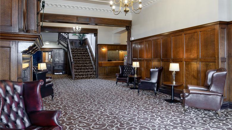 <b>Britannia Russ Hill Hotel Gatwick Lobby</b>. Images powered by <a href="https://iceportal.shijigroup.com/" title="IcePortal" target="_blank">IcePortal</a>.