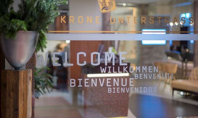 Hotel Krone Unterstrass Exterior