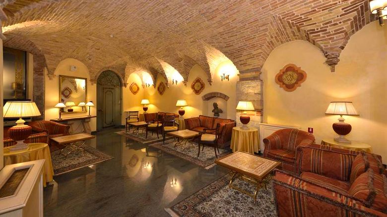 <b>Hotel Fonte Cesia Ballroom</b>. Images powered by <a href="https://iceportal.shijigroup.com/" title="IcePortal" target="_blank">IcePortal</a>.