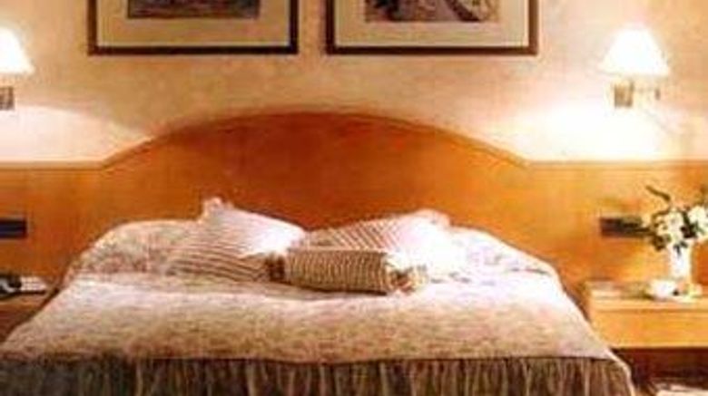 <b>Onda Verde Hotel Room</b>. Images powered by <a href="https://iceportal.shijigroup.com/" title="IcePortal" target="_blank">IcePortal</a>.