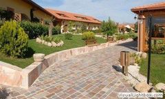 Parmenide Farm Holiday