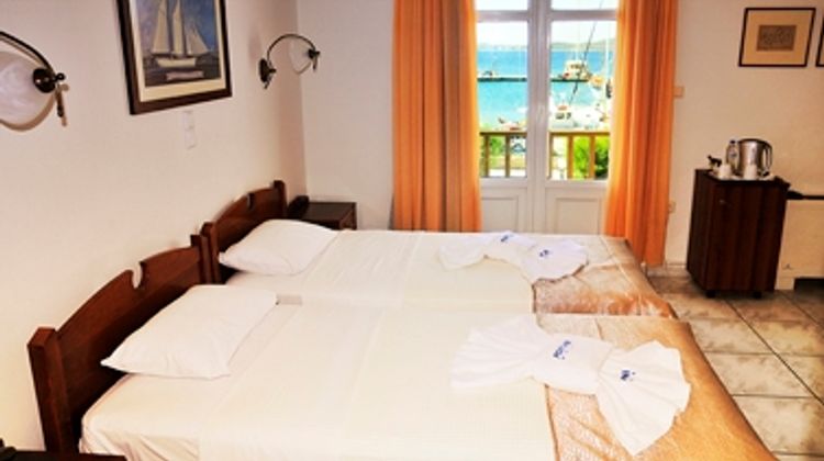 Portiani Hotel Milos Room