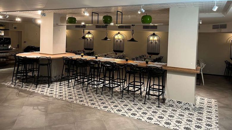 <b>Floris Grand Place Restaurant</b>. Images powered by <a href="https://iceportal.shijigroup.com/" title="IcePortal" target="_blank">IcePortal</a>.