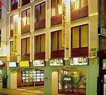Floris Grand Place Exterior