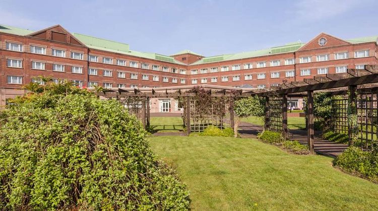 Golden Jubilee Conference Hotel Exterior