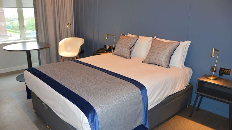 Golden Jubilee Conference Hotel Room