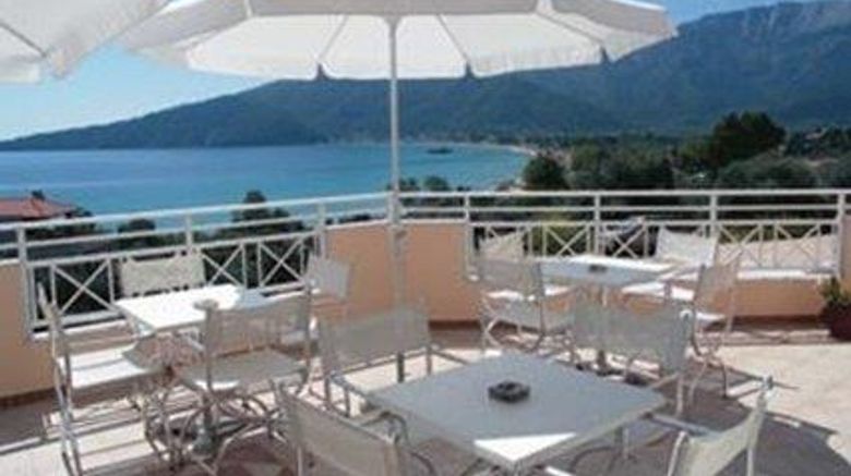 Sunny Hotel Exterior. Images powered by <a href="https://iceportal.shijigroup.com" target="_blank" rel="noopener">Ice Portal</a>.