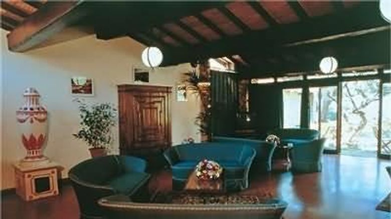 <b>Hotel Torre Di Cala Piccola Lobby</b>. Images powered by <a href="https://iceportal.shijigroup.com/" title="IcePortal" target="_blank">IcePortal</a>.