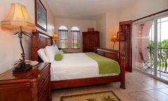Tahitian Inn Hotel Spa
