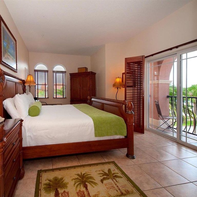 Tahitian Inn Hotel Spa