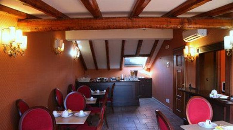 <b>De Curtis Palace Restaurant</b>. Images powered by <a href="https://iceportal.shijigroup.com/" title="IcePortal" target="_blank">IcePortal</a>.