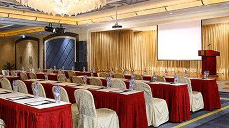 <b>New Orient Landmark Hotel Ballroom</b>. Images powered by <a href="https://iceportal.shijigroup.com/" title="IcePortal" target="_blank">IcePortal</a>.