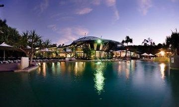 Mercure Kingfisher Bay Resort
