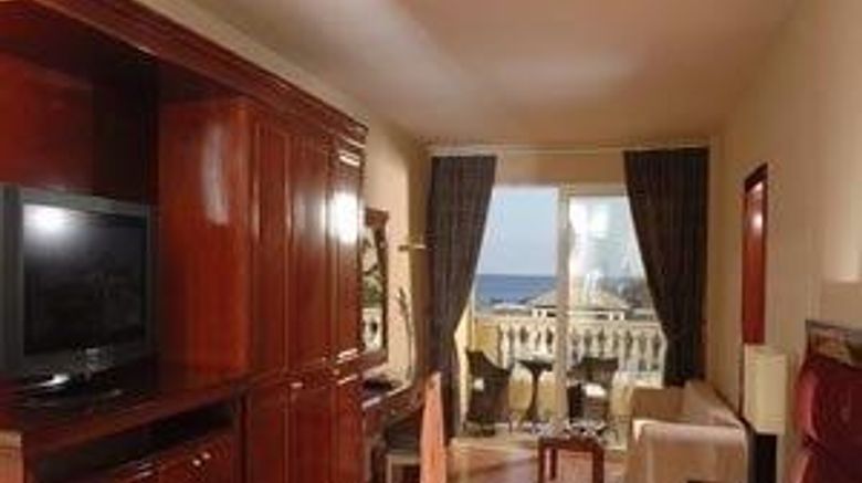<b>Minos Imperial Suite</b>. Images powered by <a href="https://iceportal.shijigroup.com/" title="IcePortal" target="_blank">IcePortal</a>.