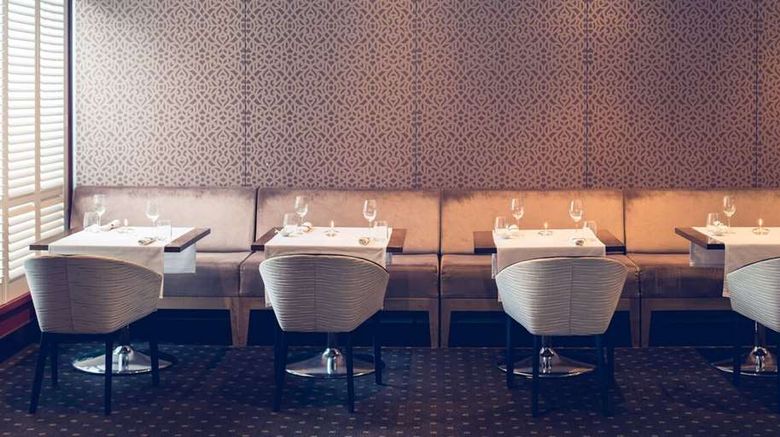 <b>Bolton Hotel Restaurant</b>. Images powered by <a href="https://iceportal.shijigroup.com/" title="IcePortal" target="_blank">IcePortal</a>.