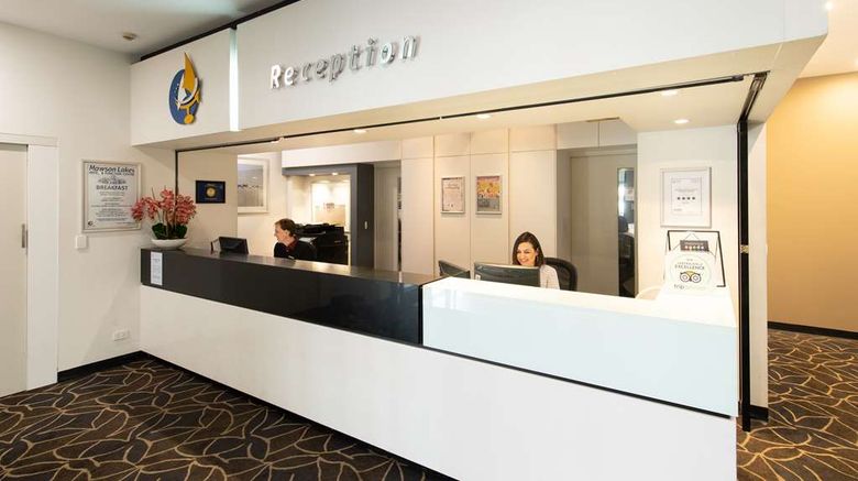 <b>Mawson Lakes Hotel Lobby</b>. Images powered by <a href="https://iceportal.shijigroup.com/" title="IcePortal" target="_blank">IcePortal</a>.