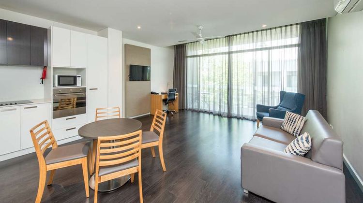 Mawson Lakes Hotel Room